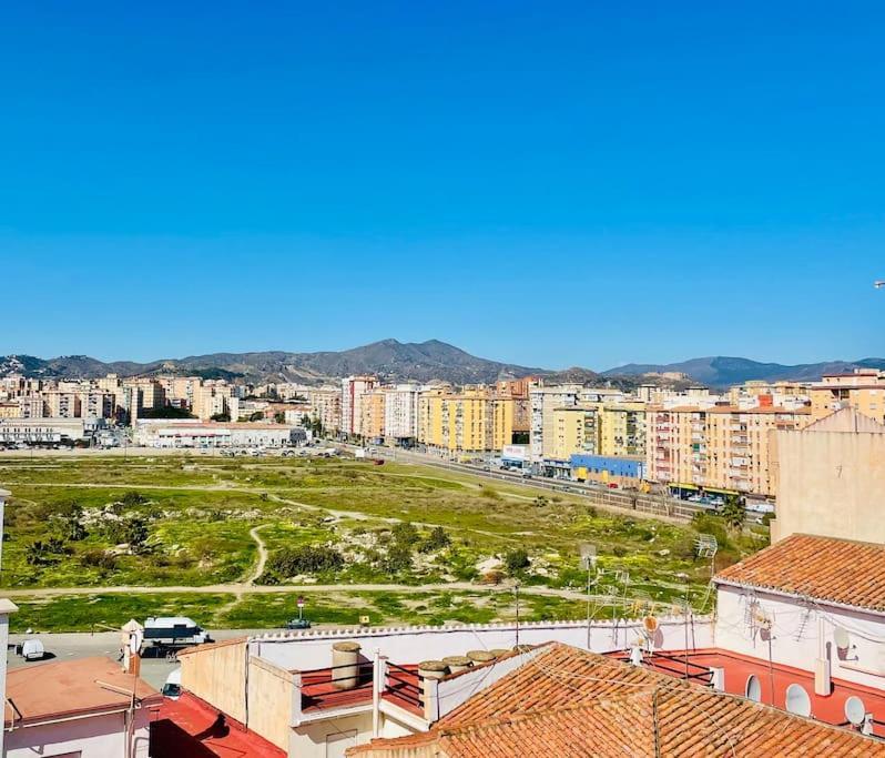 Magnifique Duplex Avec Terrasse Proche De La Plage Málaga Kültér fotó